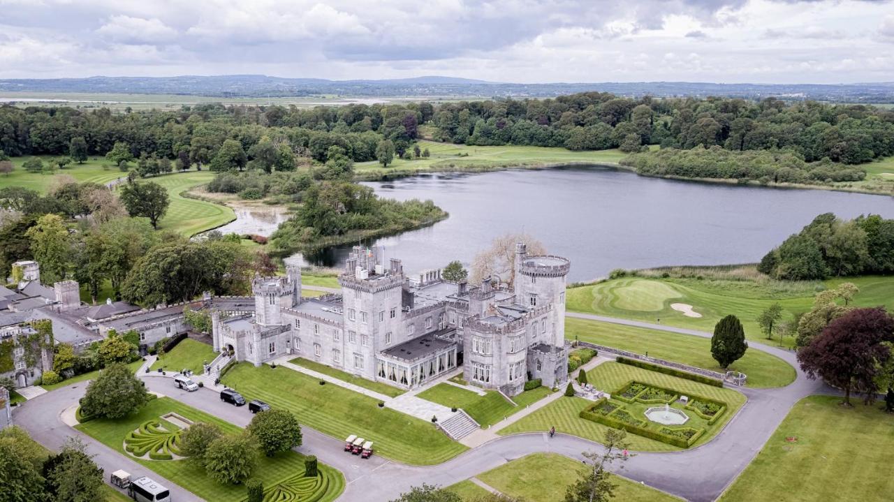 Dromoland Castle Hotel Newmarket-on-Fergus Exterior photo